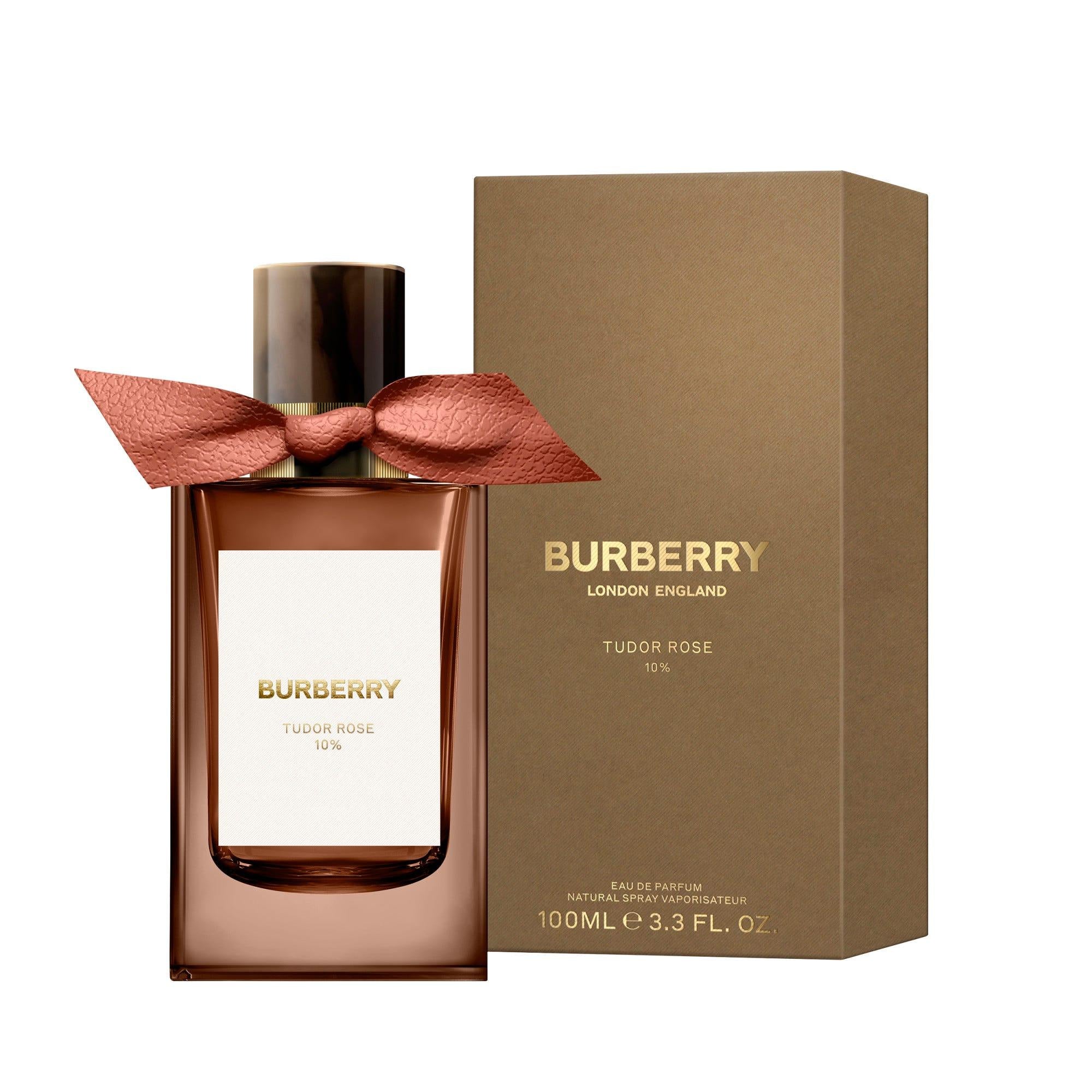 Burberry - Tudor Rose